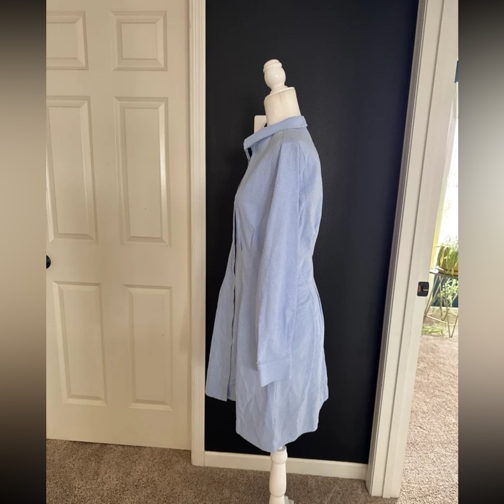 Untuckit Cotton Oxford Jules Shirt Dress in Light Blue
 size 12 - Picture 9 of 12